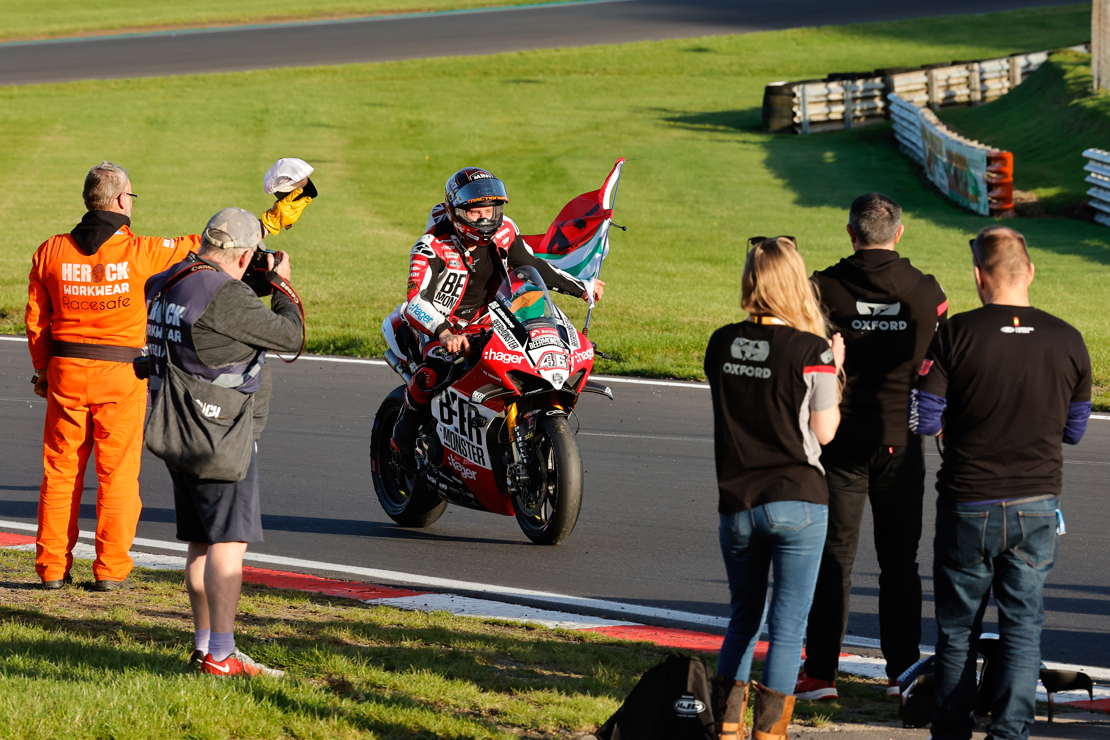 Bridewell kemenangan lap, Brands Hatch, showdown, British Superbikes, BSB, 2023.